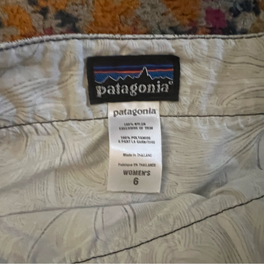 Patagonia Button Out Boardie Set (Skirt and Shorts) - Picture 8 of 14